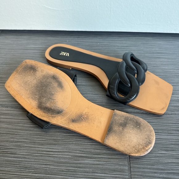 Black and Tan Zara Sandals - Picture 4 of 4